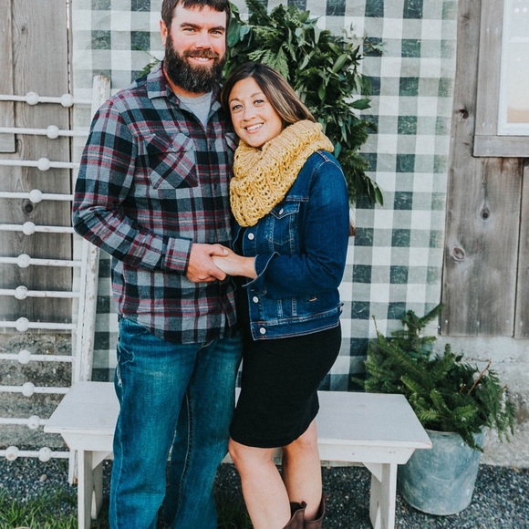 Meet your Posher, Kristen - Picture 1 of 1